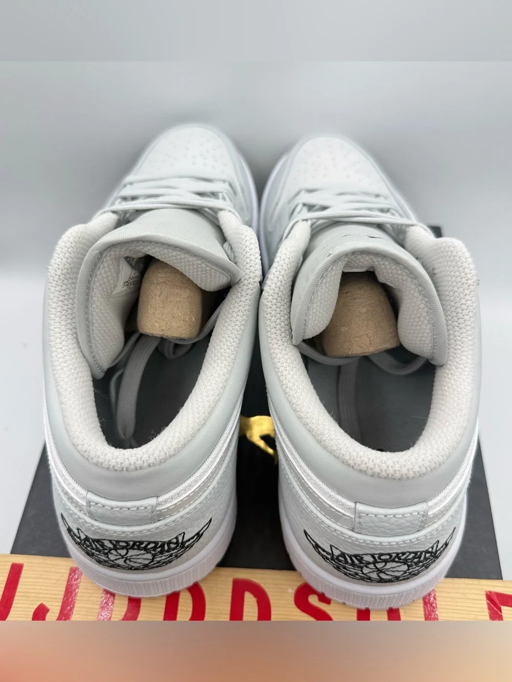 Nike Air Jordan 1 Low White Camo 2021 White Neutral Grey Men’s Size 13 NIB  New